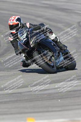 media/Nov-16-2025-Race Pace (Sun) [[8c5fa54630]]/Verified Riders/1-Turns 9 and 10 (925am)/